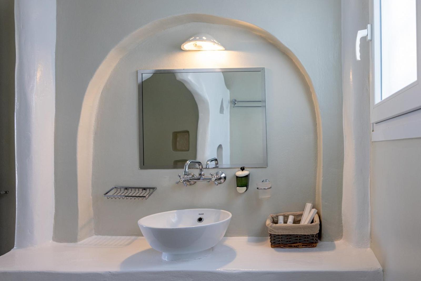 Soulmate'S Suites Tinos كيونيا المظهر الخارجي الصورة
