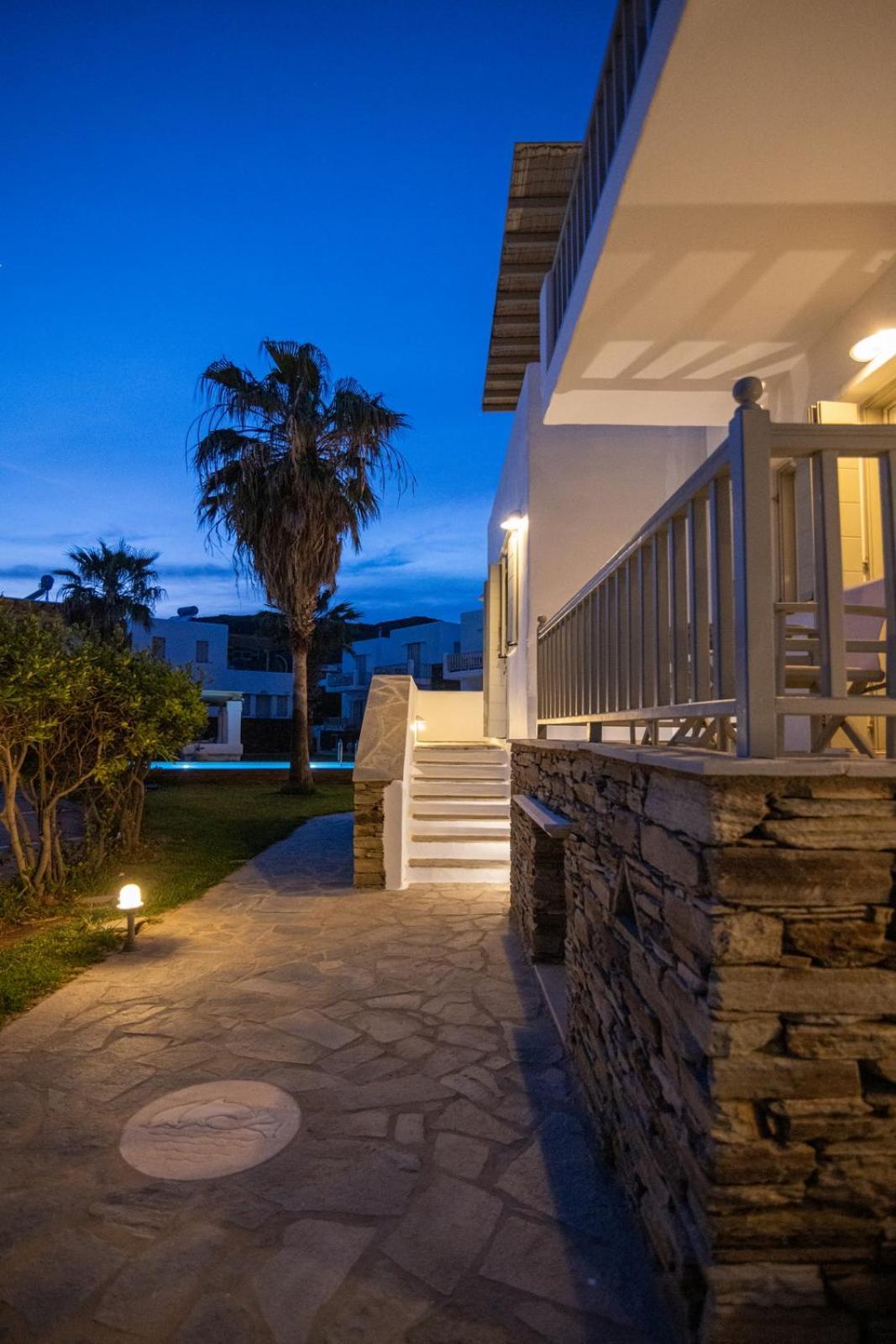 Soulmate'S Suites Tinos كيونيا المظهر الخارجي الصورة